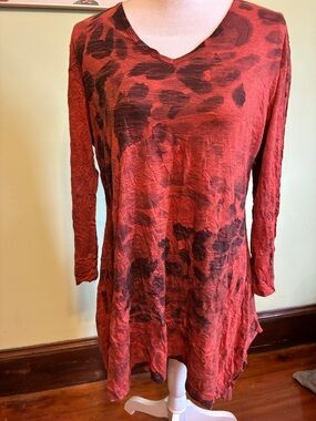 Jess & Jane Giraffe print tunic, size M